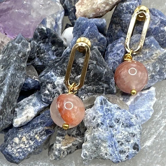 Alquimia Gold and Pink Earrings - Picture 2 of 8